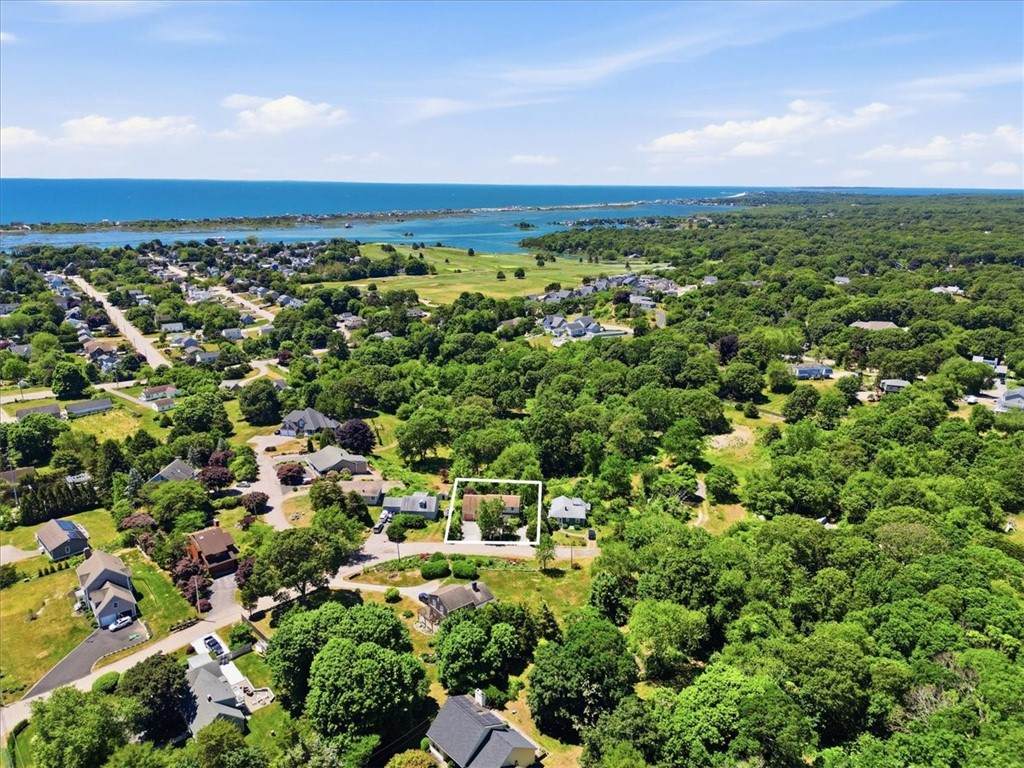 10 Island View Court - Photo 1