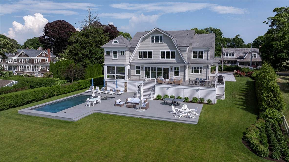 https://bt-photos.global.ssl.fastly.net/rhodeisland/orig_boomver_3_1414708-2.jpg