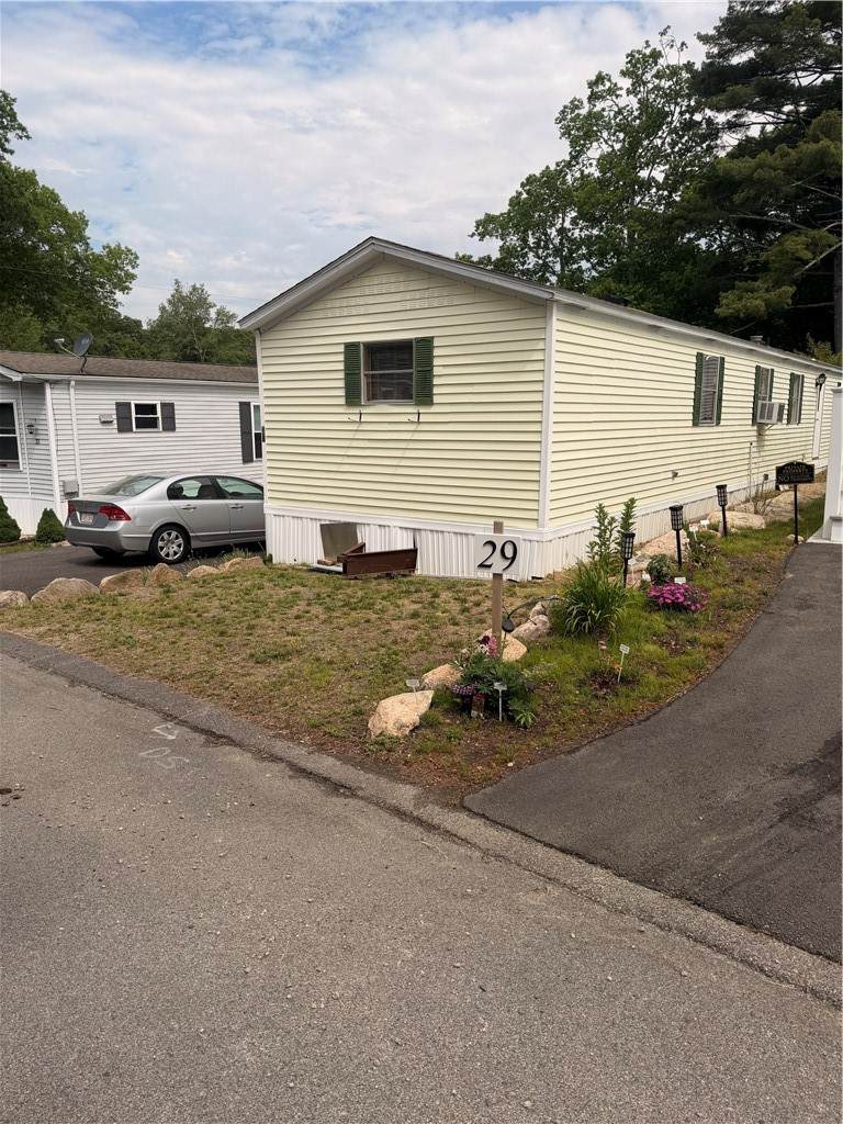 https://bt-photos.global.ssl.fastly.net/rhodeisland/orig_boomver_3_1414816-2.jpg