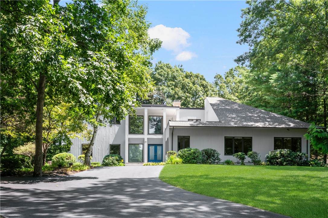 29 Dennell Drive - Photo 1