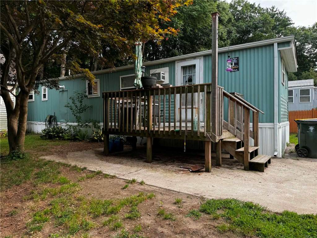 23 Woodridge Drive - Photo 1