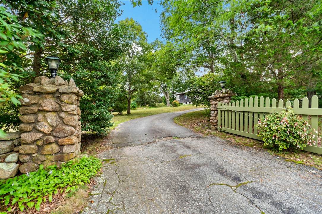 808 Ten Rod Road - Photo 1