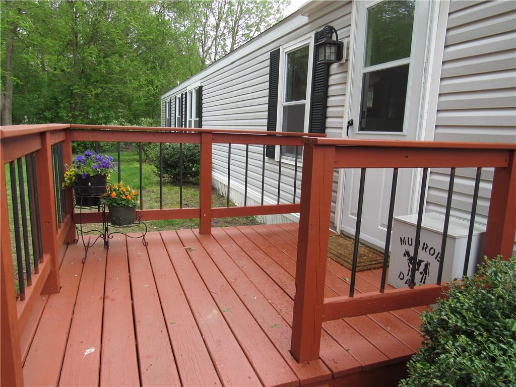 33 Lear Dr - Photo 1