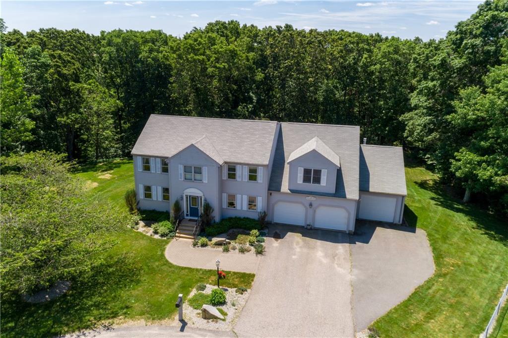 212 Tara Lane - Photo 1