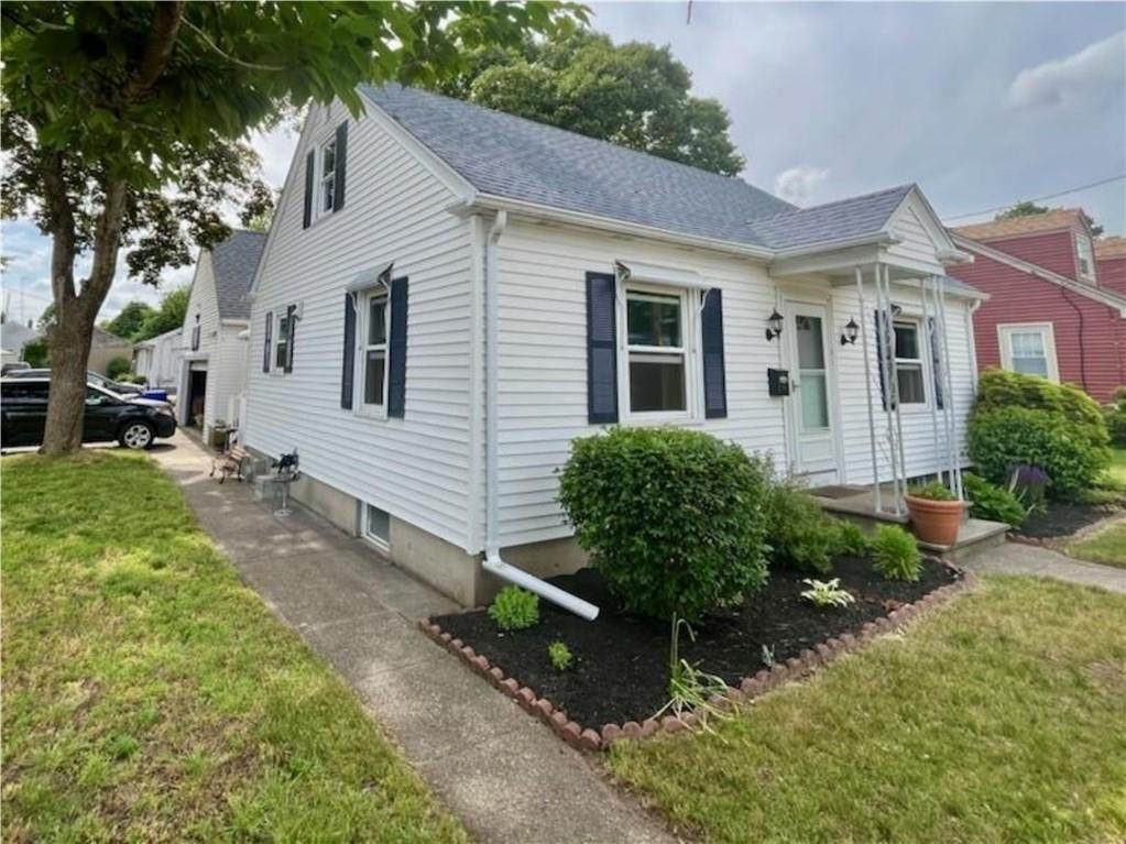 96 Maplecrest Drive - Photo 1