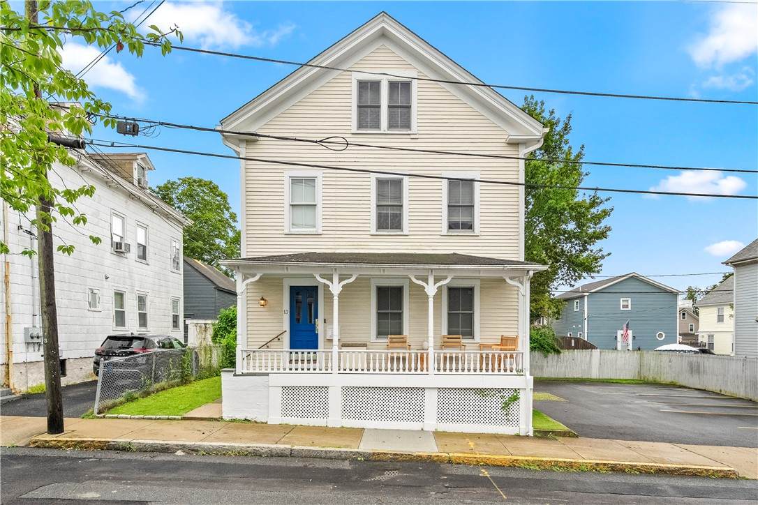 13 Dean Avenue - Photo 1