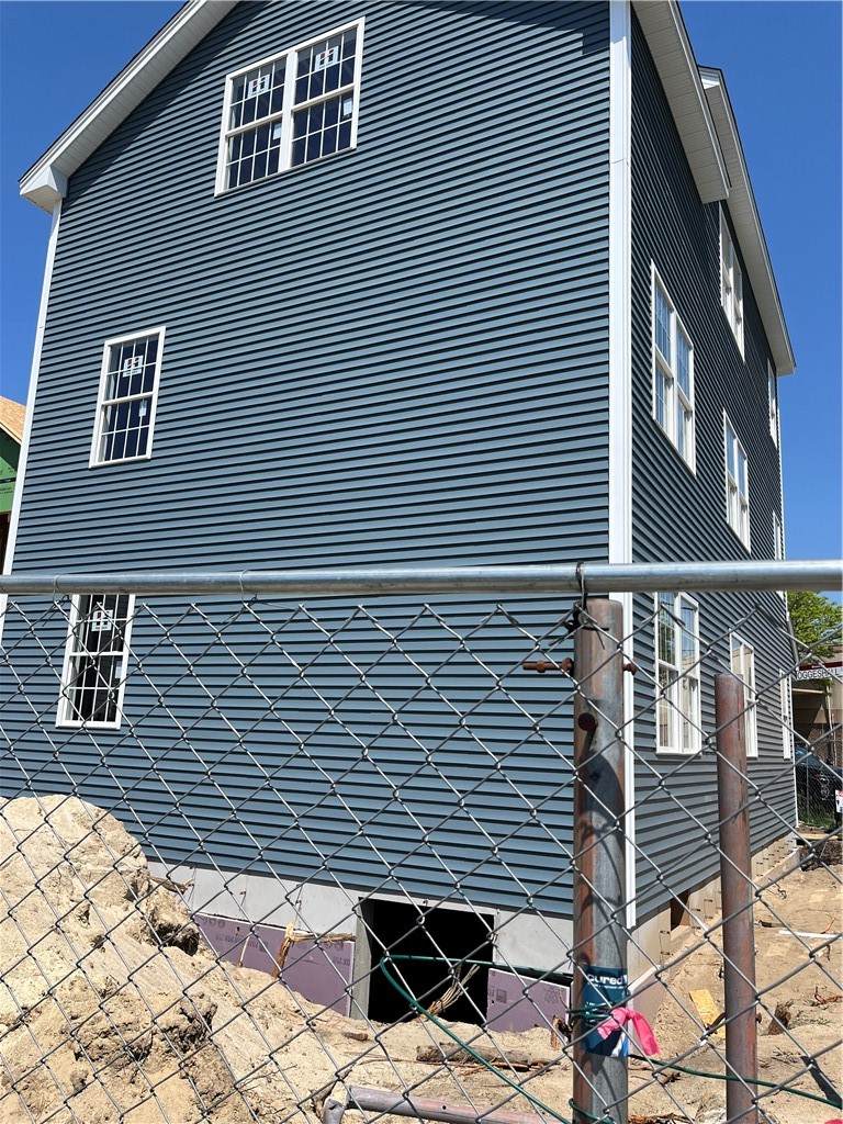 https://bt-photos.global.ssl.fastly.net/rhodeisland/orig_boomver_4_1405872-2.jpg