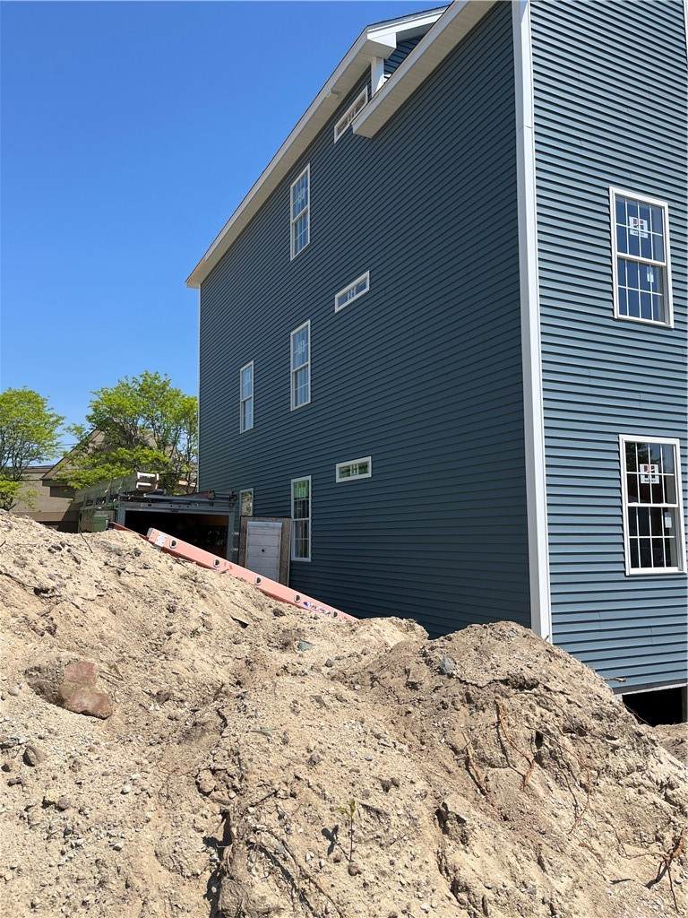 https://bt-photos.global.ssl.fastly.net/rhodeisland/orig_boomver_4_1405872-2.jpg