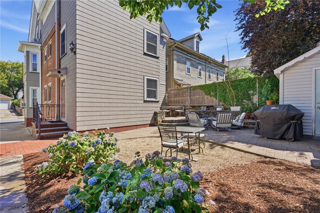 https://bt-photos.global.ssl.fastly.net/rhodeisland/orig_boomver_4_1420277-2.jpg