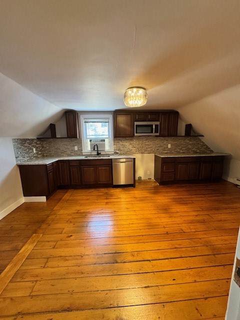 https://bt-photos.global.ssl.fastly.net/rhodeisland/orig_boomver_5_1400779-2.jpg