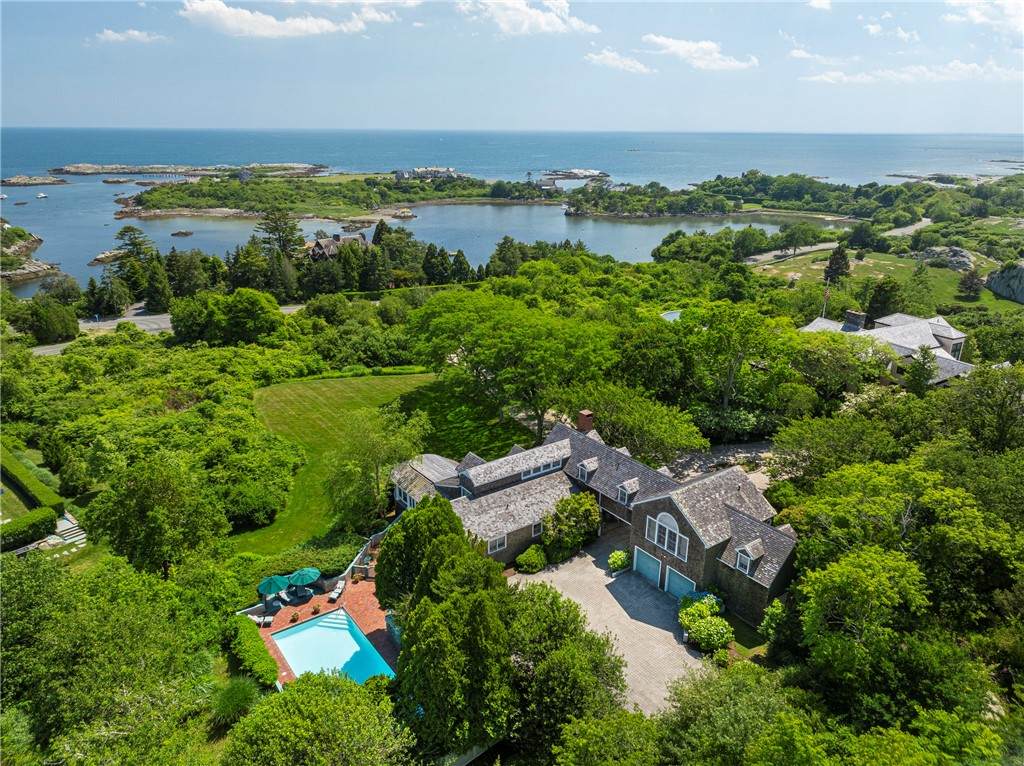 https://bt-photos.global.ssl.fastly.net/rhodeisland/orig_boomver_4_1406341-2.jpg