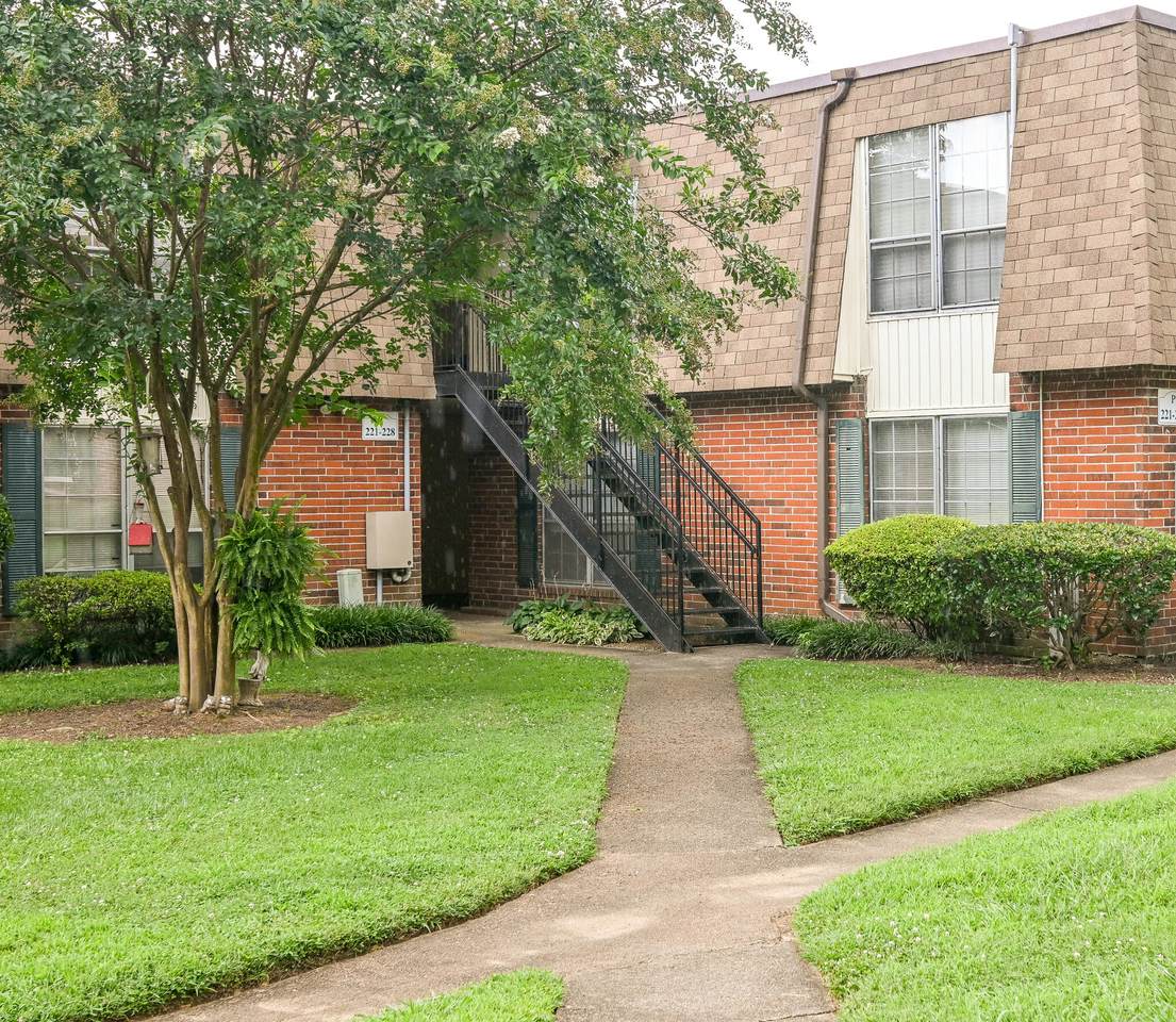 900 Mountain Creek Road - Photo 1