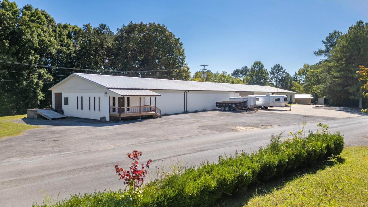 1050 Whisperwood Trail - Photo 1