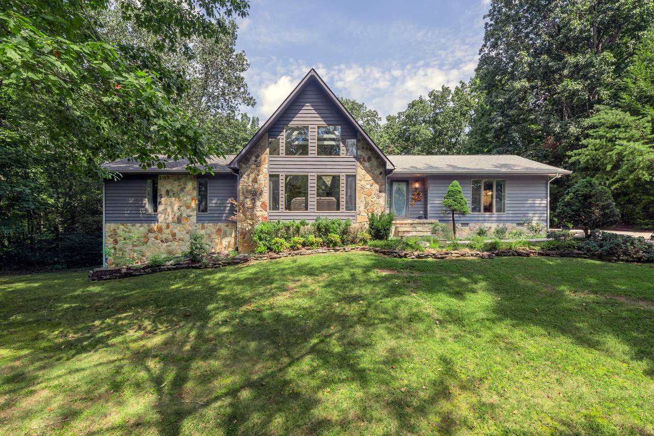 128 Hills Court - Photo 1