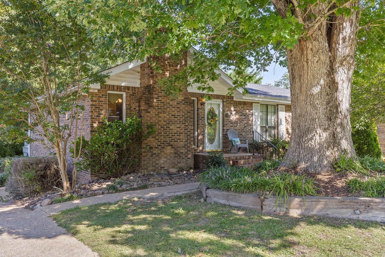 707 Haven Hill Drive - Photo 1