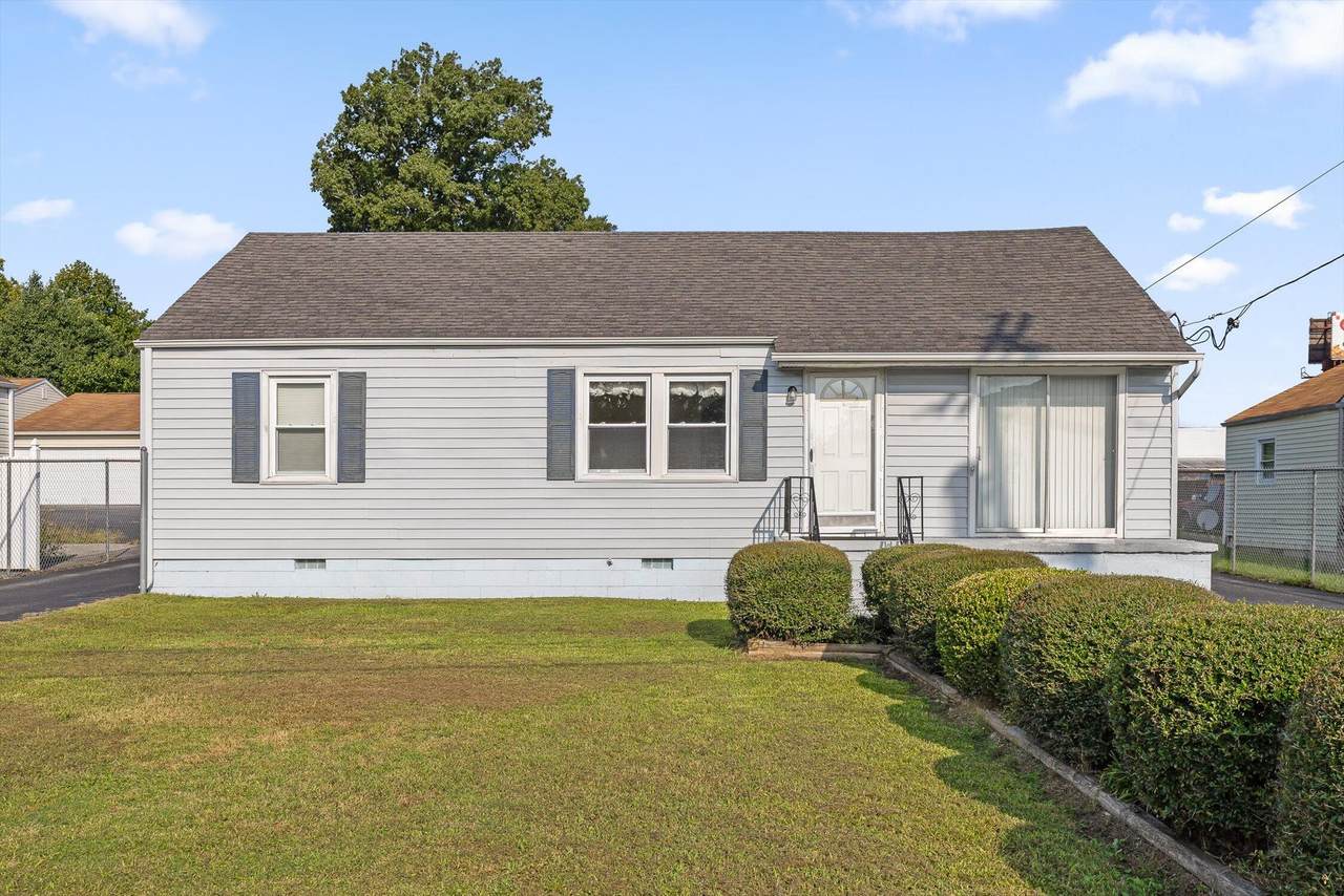 1507 Maxwell Road - Photo 1