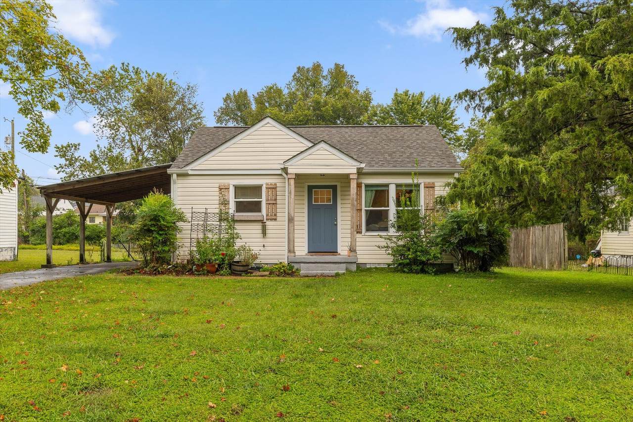 4919 Carolyn Lane - Photo 1