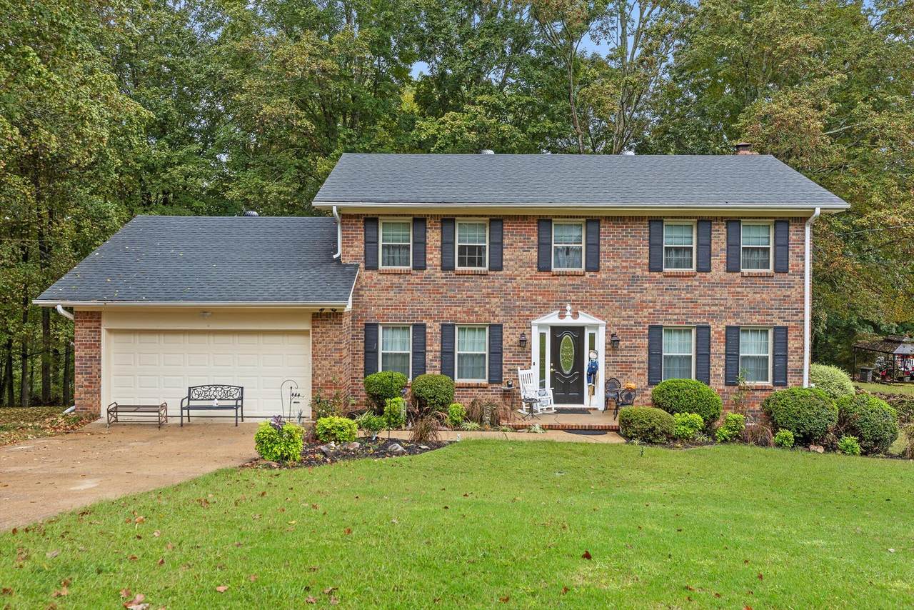 7825 Cove Ridge Drive - Photo 1