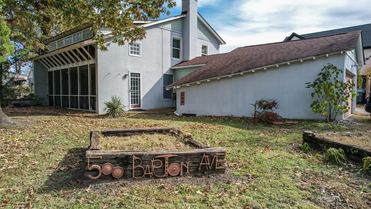 500 Barton Avenue - Photo 1