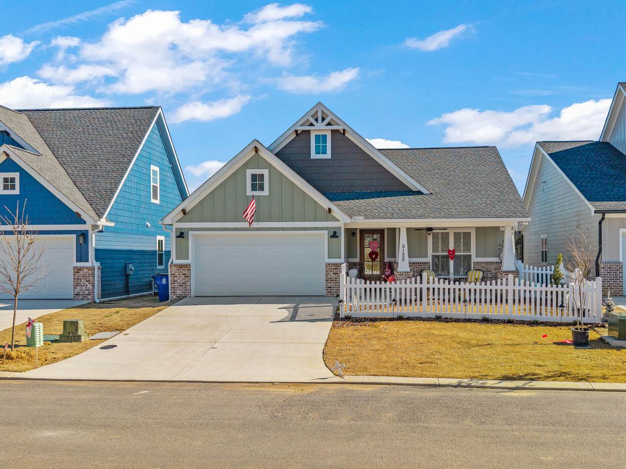 5122 Ella Lane - Photo 1