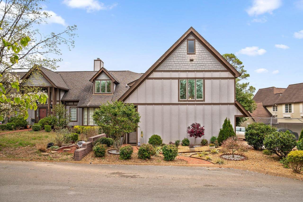 467 Wisley Way - Photo 1