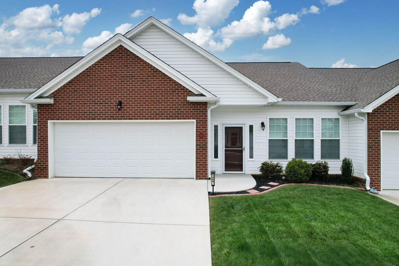 1424 Niki Way - Photo 1