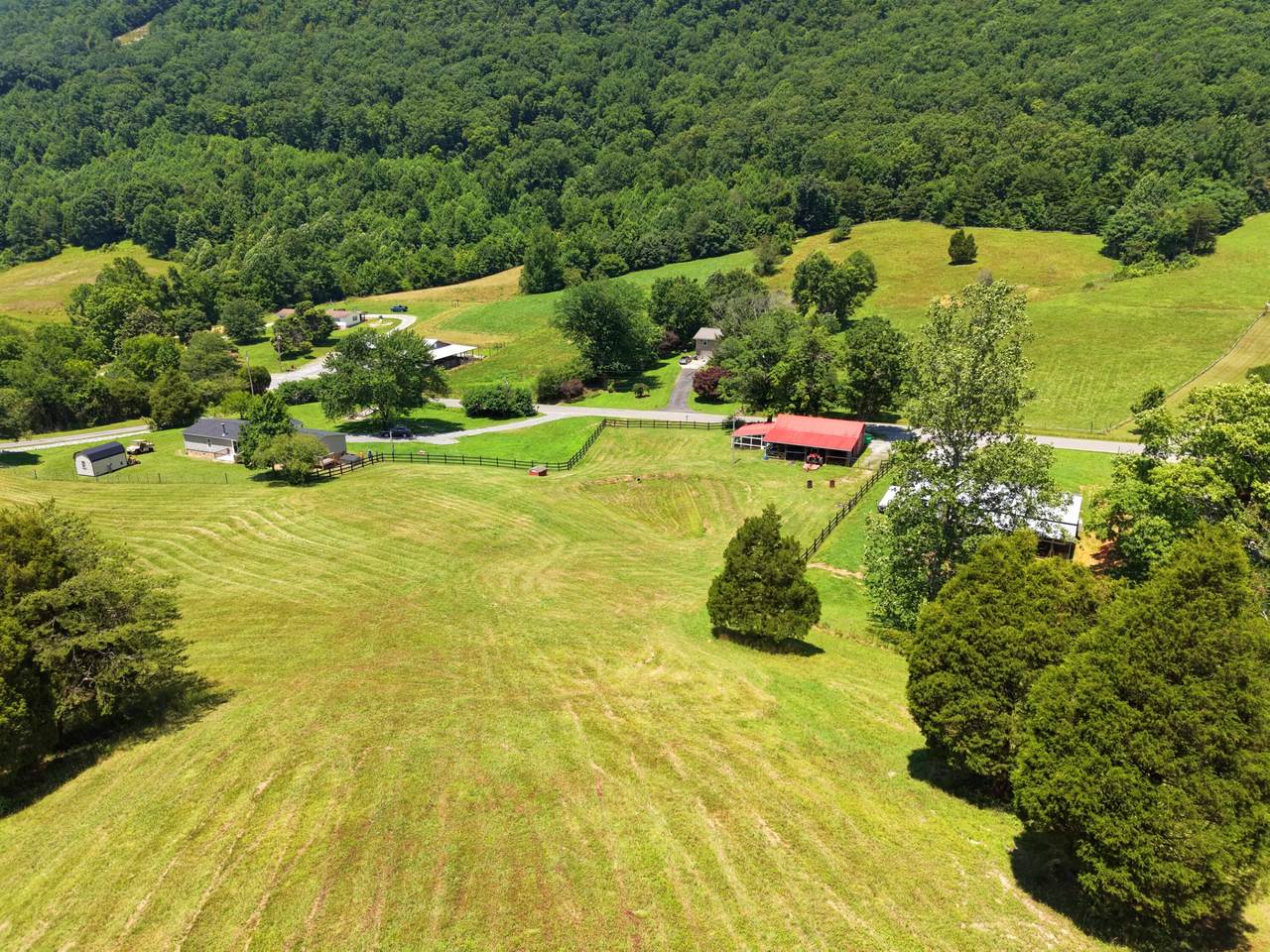 1319 Ideal Valley Road - Photo 1