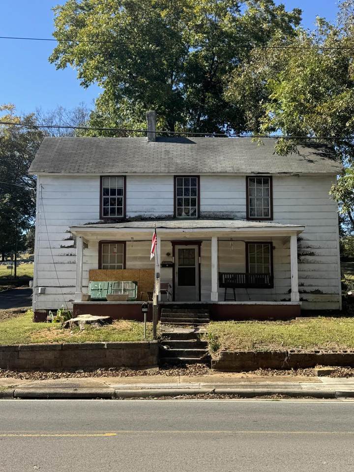 1170 Ocoee Street - Photo 1