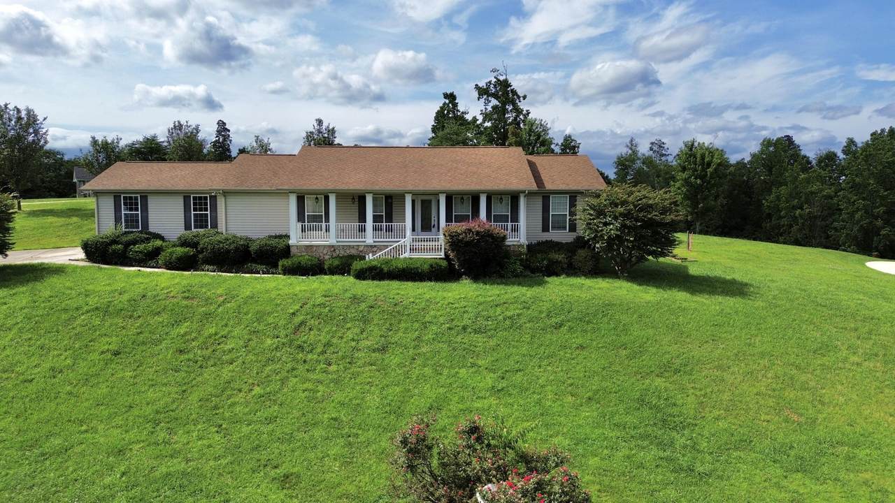 146 Hunters Walk - Photo 1