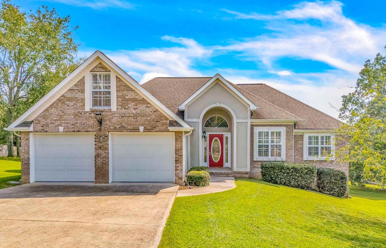 192 Clearview Circle - Photo 1