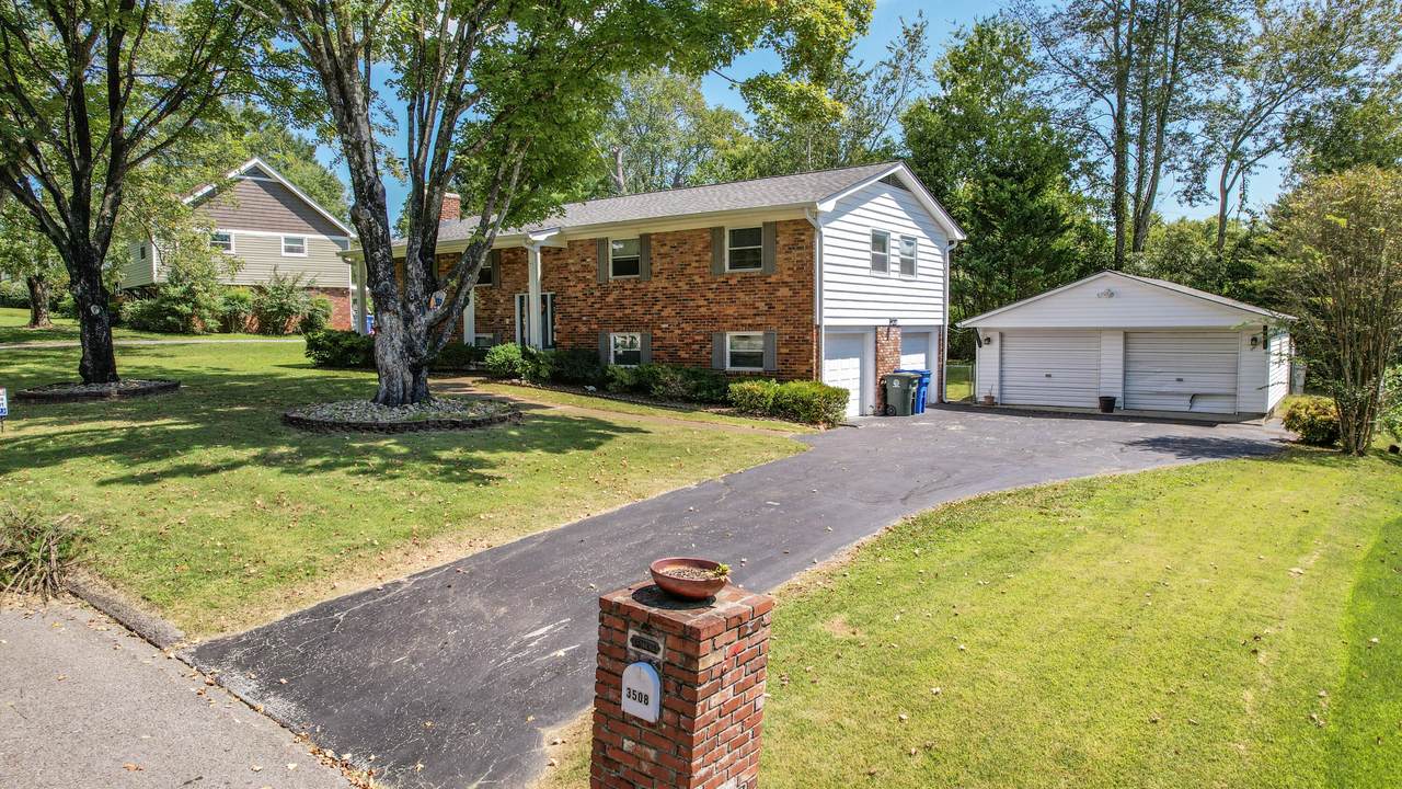 3508 Valley Trail - Photo 1