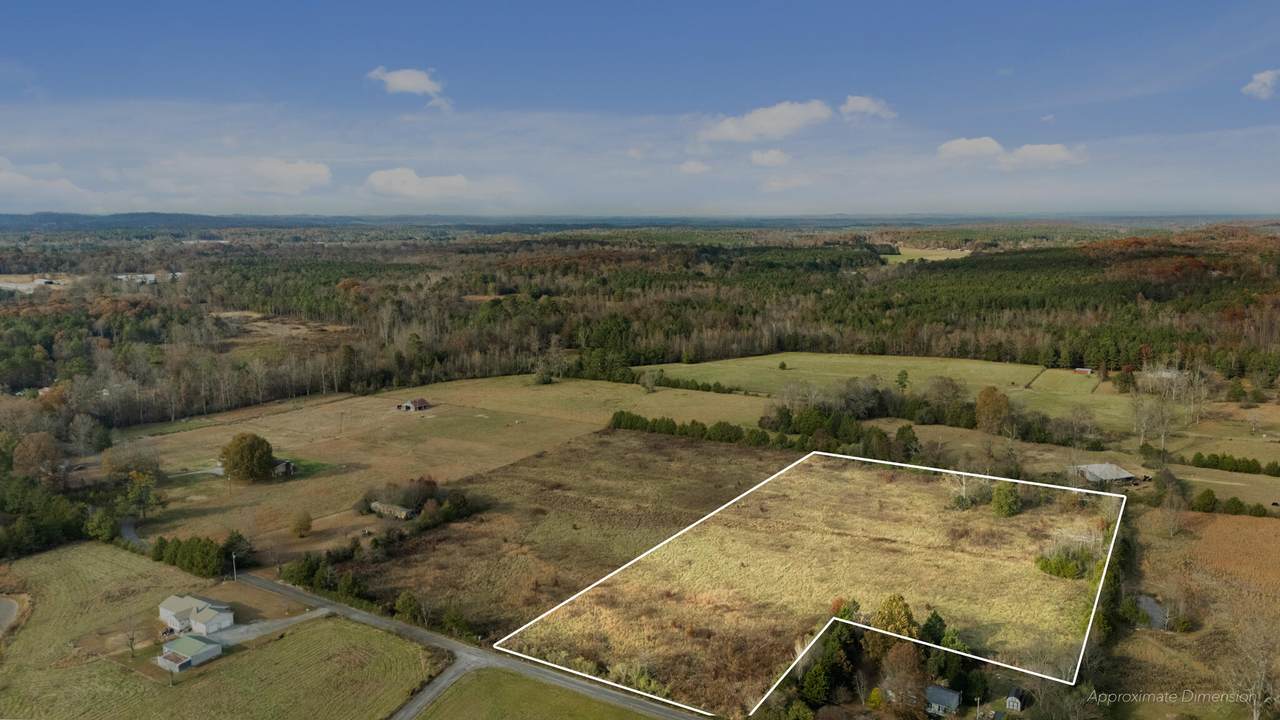 365 Davis Road - Photo 1