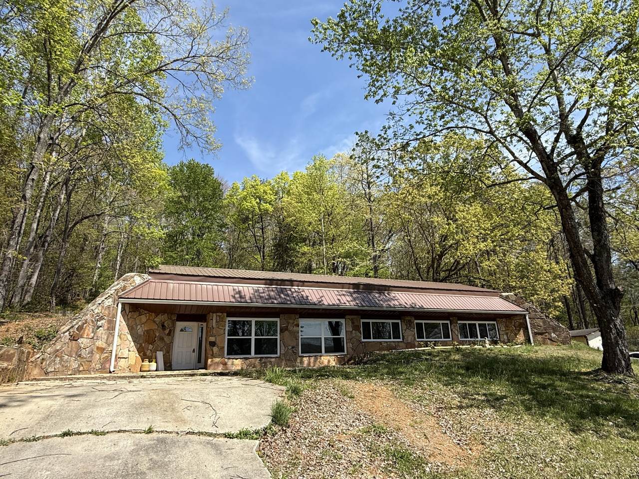 522 College Grove Road - Photo 1