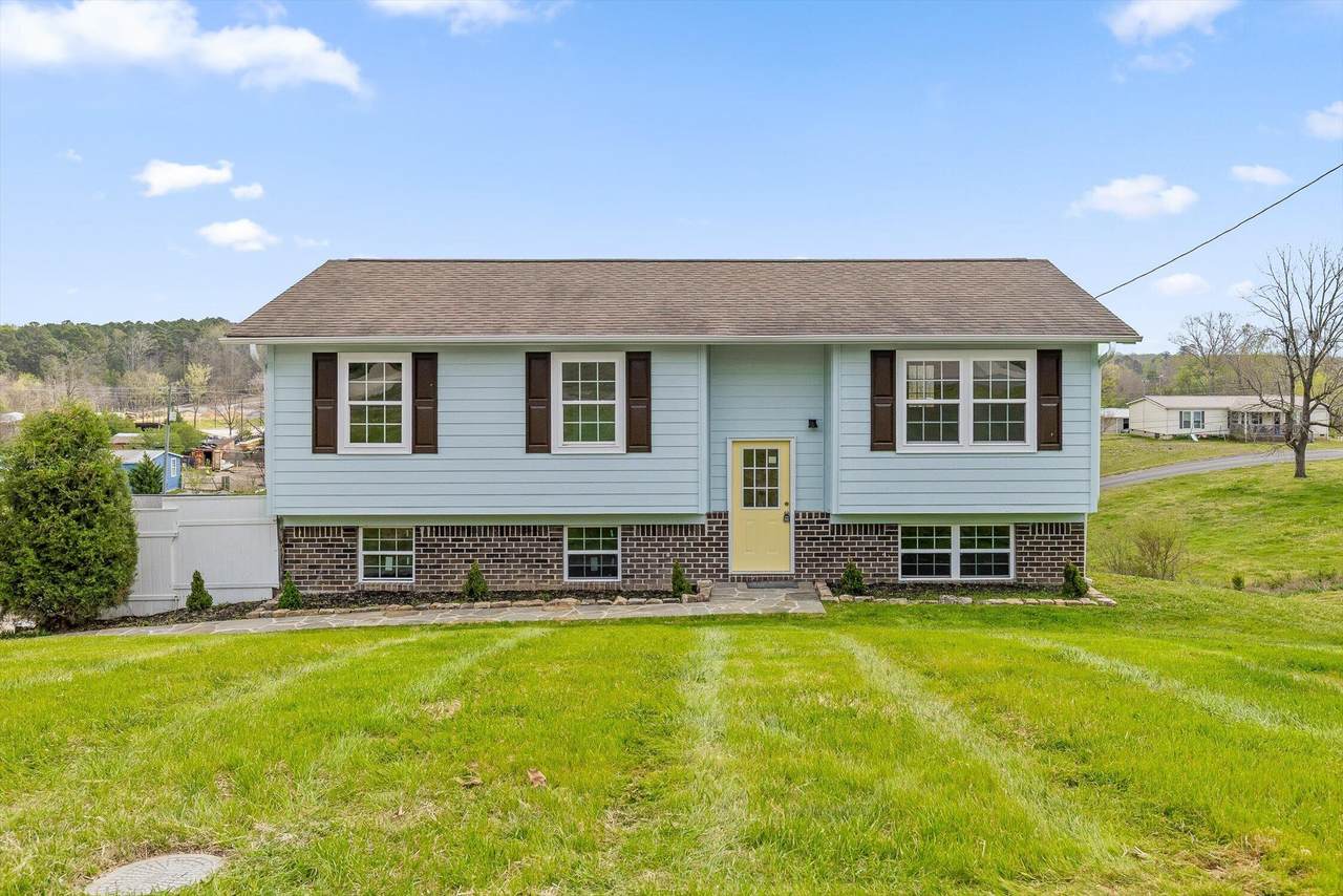2931 Eastview Terrace - Photo 1
