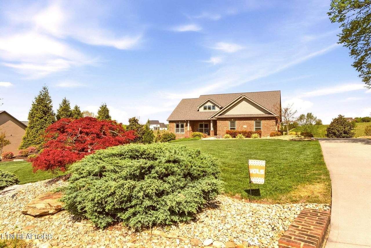 112 Roaming Fawn Drive - Photo 1