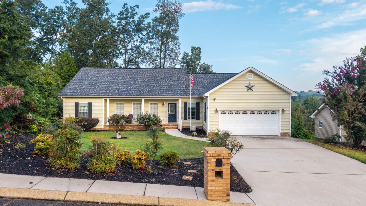 120 Jordan Drive - Photo 1