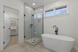 2621 Berkley Drive - Photo 5
