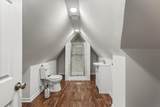 300 Oak Street - Photo 31