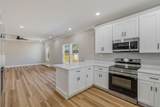 924 Stratford Avenue - Photo 13