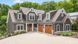 114 Monroe Drive - Photo 2