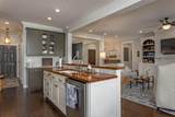 468 Melrose Place - Photo 13