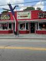 832 Mulberry Street - Photo 2