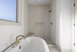 5204 Baylor Street - Photo 38
