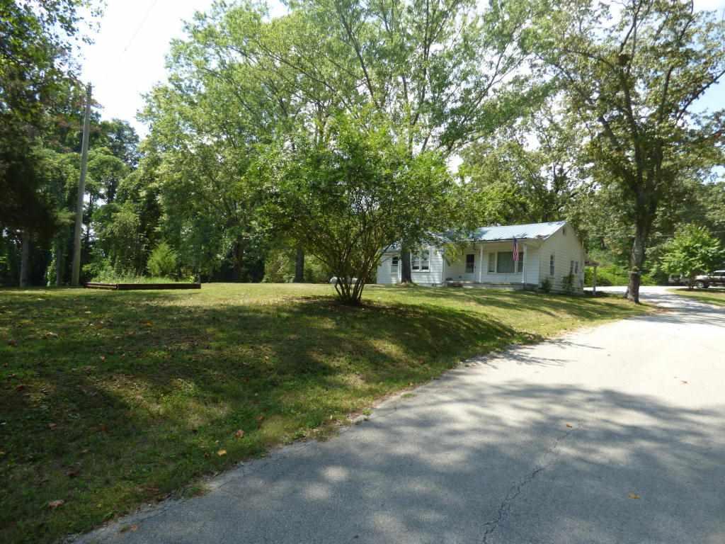 121 Adkisson Road - Photo 1