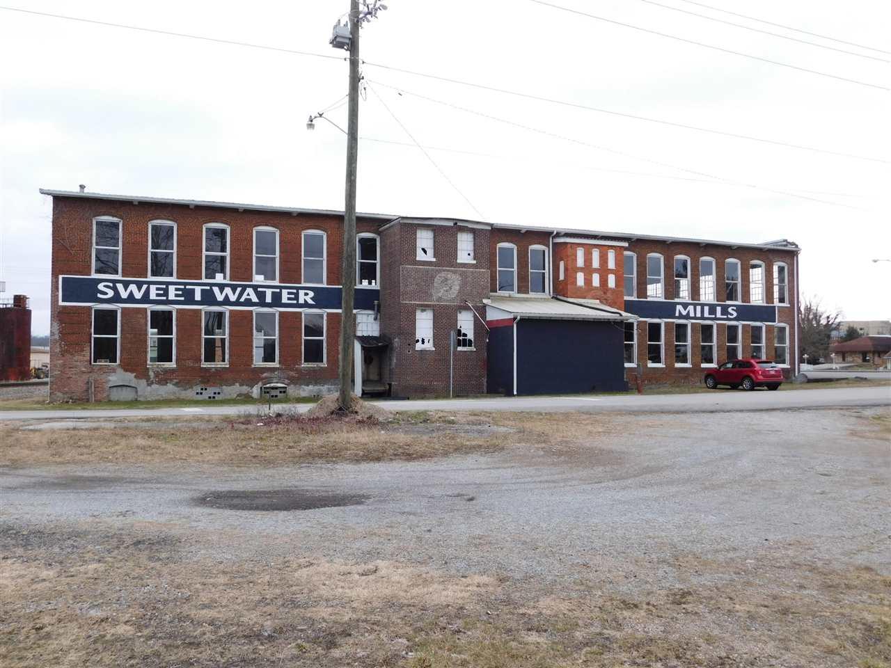 818 North Main Street - Photo 1