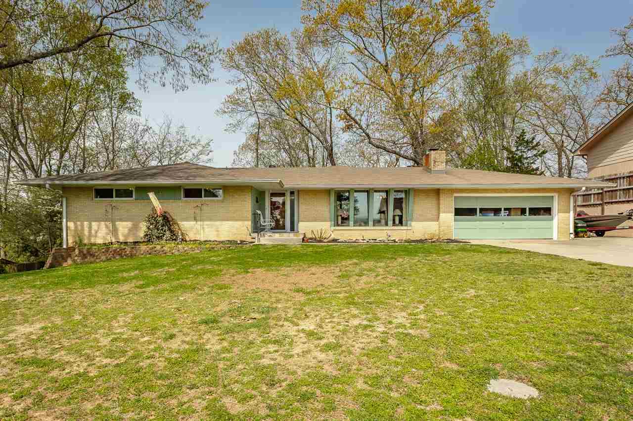 819 Mount Belvoir Drive - Photo 1