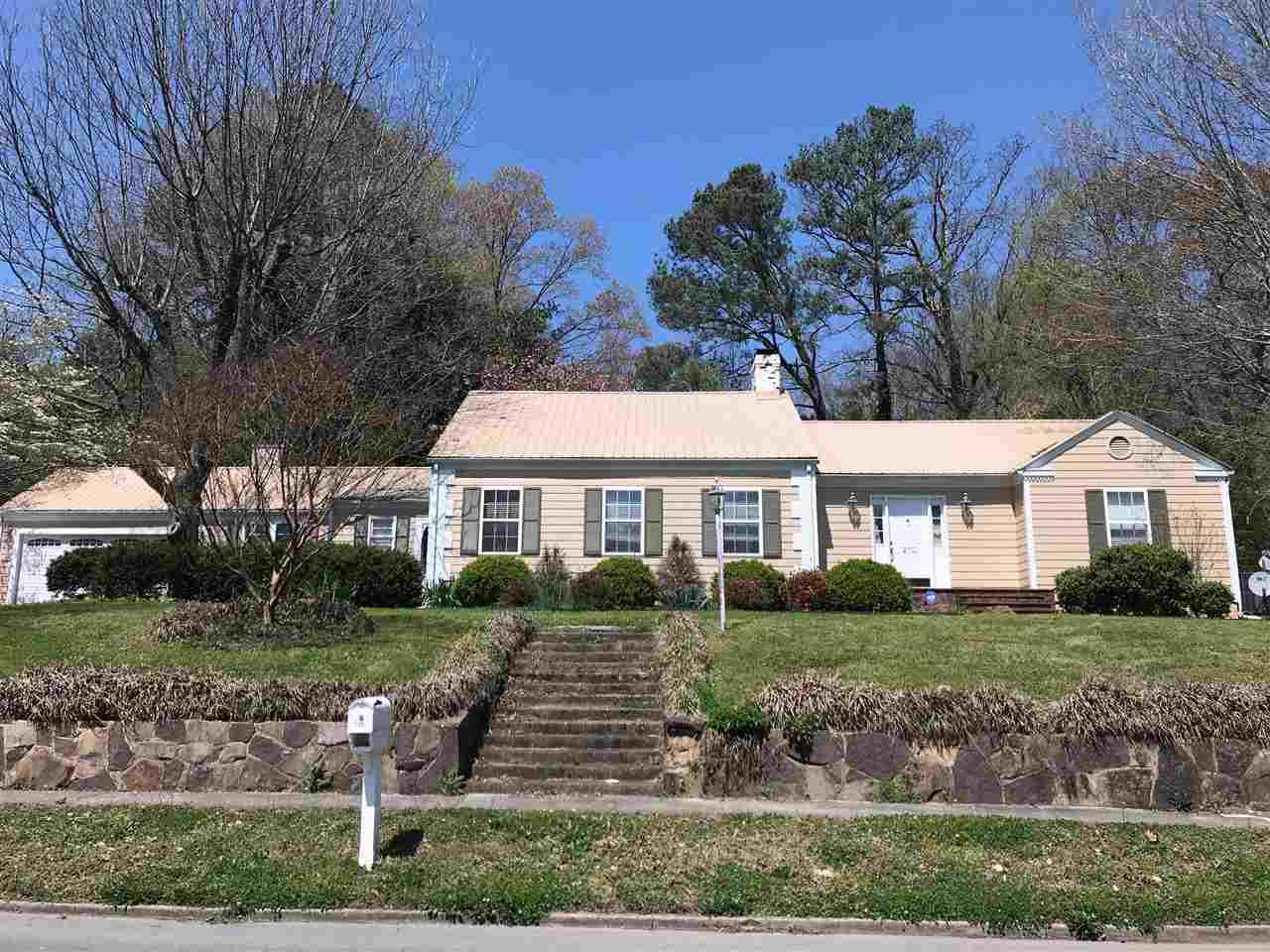 210 Forrest Avenue - Photo 1