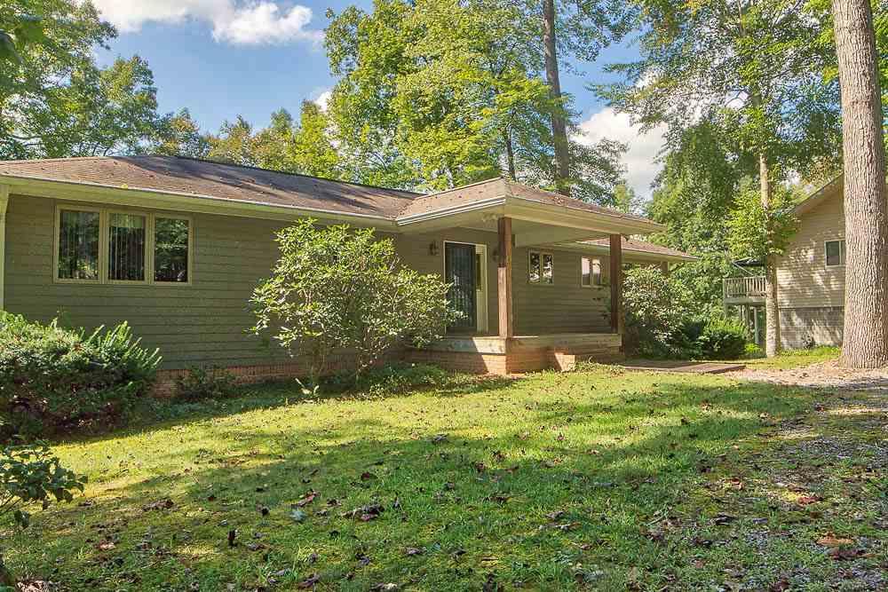 631 Dogwood - Photo 1