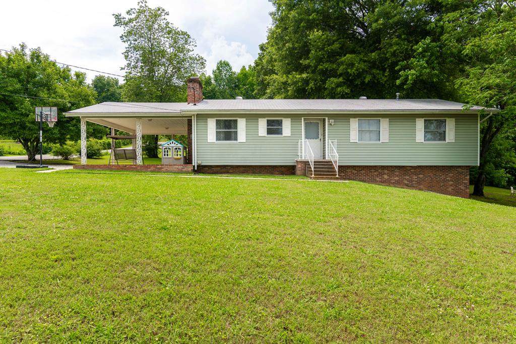 424 14th Ave - Photo 1