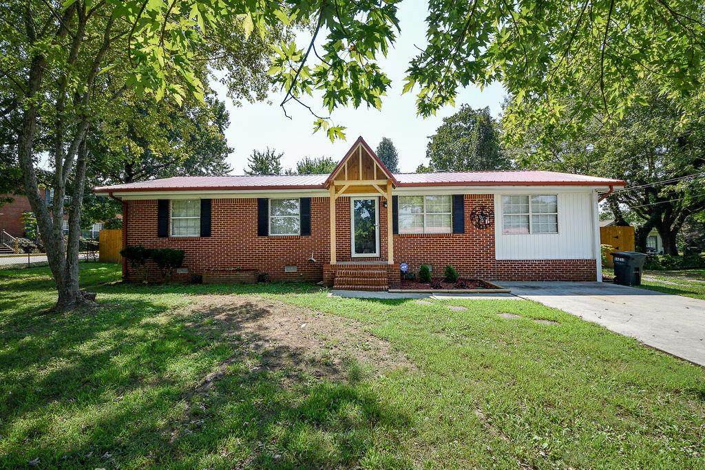 2745 Vance - Photo 1